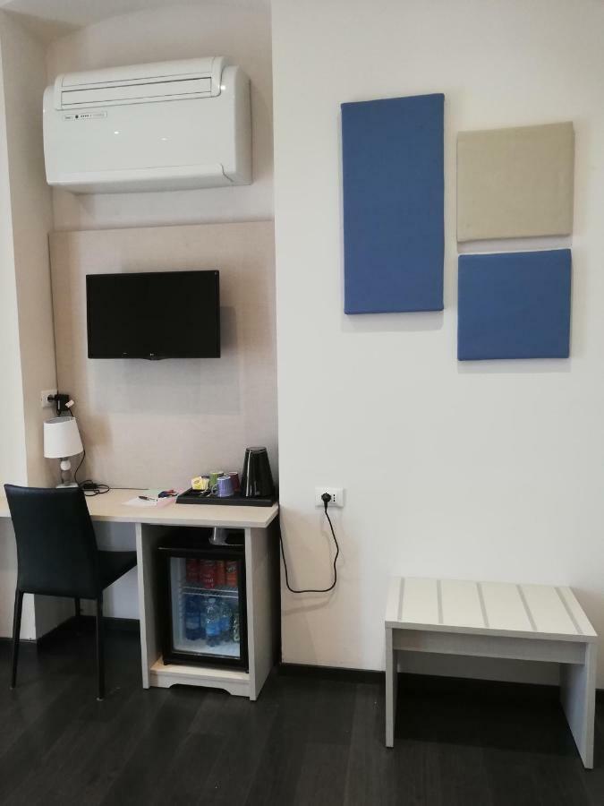 Les Chambres De La Place Sanremo Exterior photo